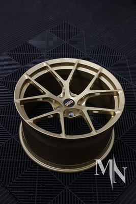 BBS FI R Audi R8용 주문조직 금 휠 레임