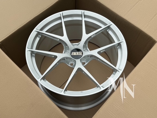 BBS FI R 바퀴 닦은 은 판매 GT3 M2 사용자 지정 가조 반지