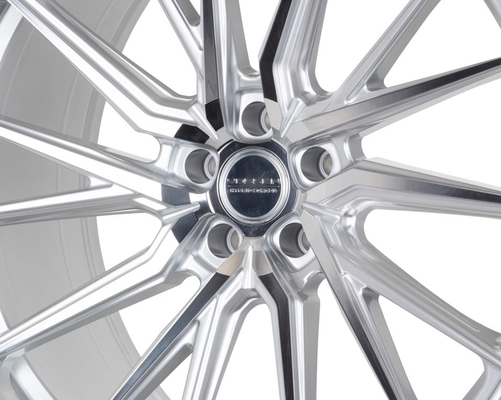 Audi RS4 A6용 은 광택 Vossen HF-4T 단조 휠