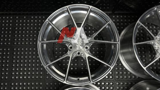 BMW 단조 휠 폴리쉬 실버 브러쉬드 페이스 F87 F80 F82 F90 M2 M3 M4 M5용