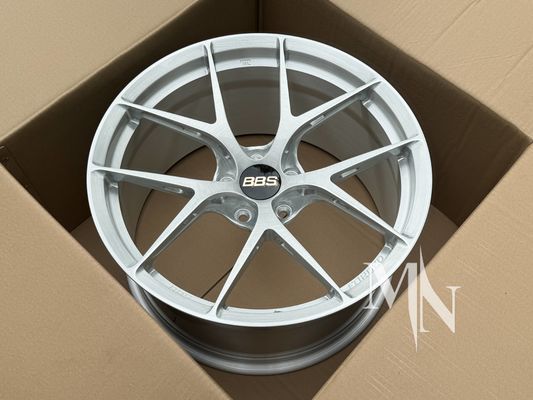 BBS FI R 바퀴 닦은 은